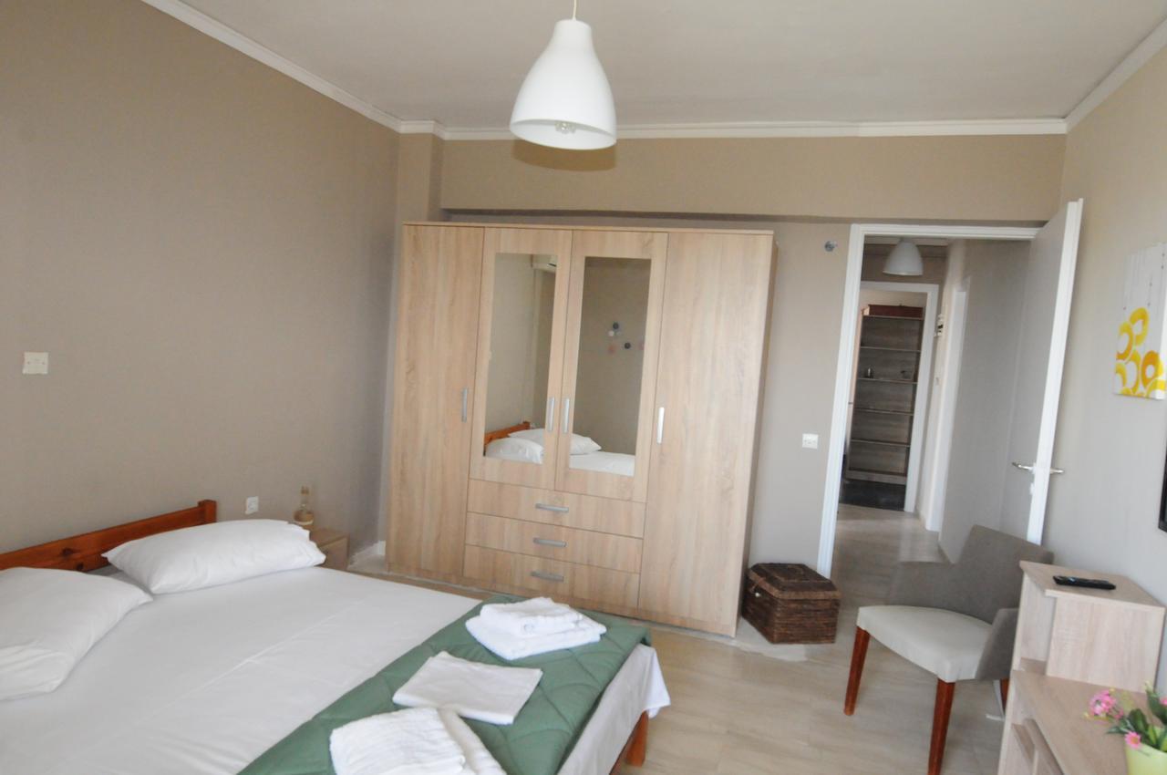 Kinetta Apartments Ájoi Apósztoli Kültér fotó