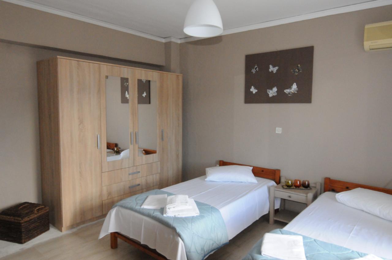 Kinetta Apartments Ájoi Apósztoli Kültér fotó