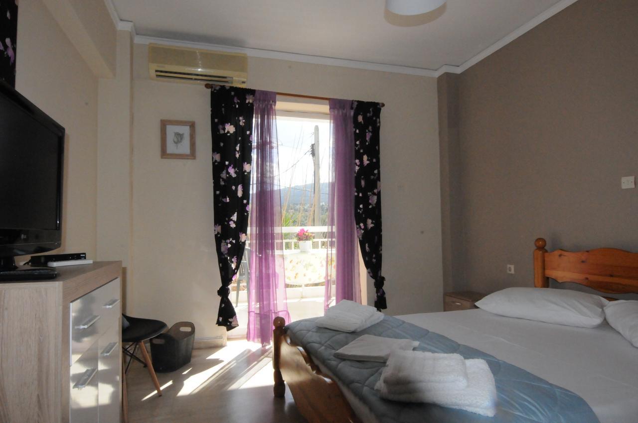 Kinetta Apartments Ájoi Apósztoli Kültér fotó