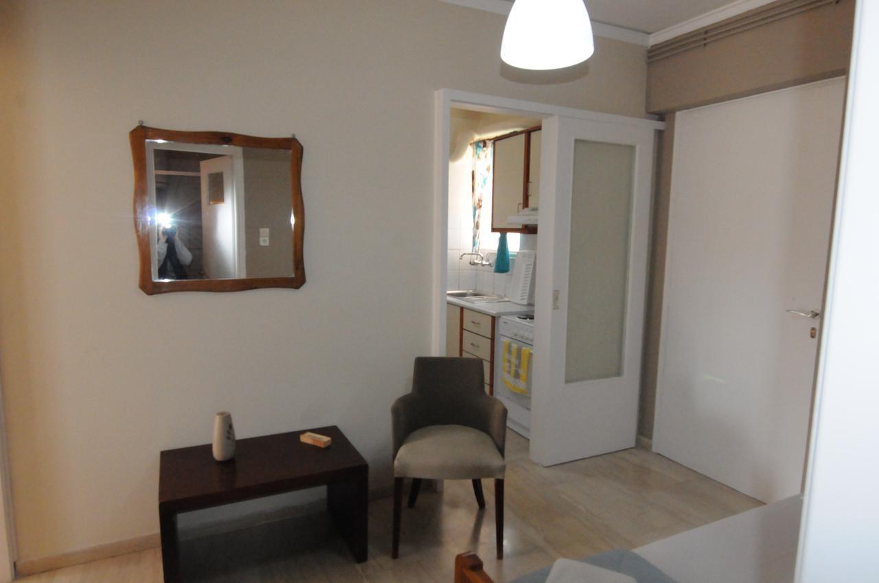 Kinetta Apartments Ájoi Apósztoli Kültér fotó