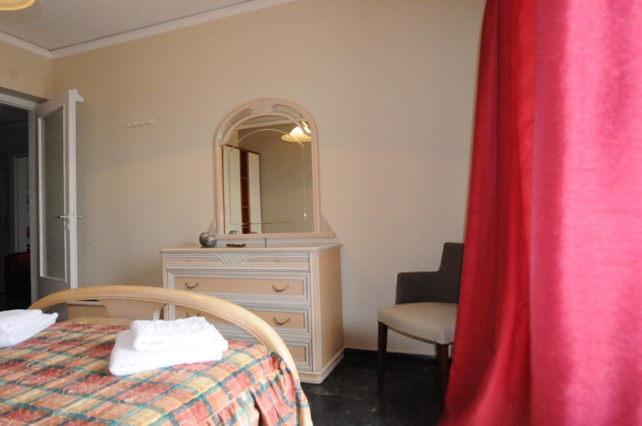 Kinetta Apartments Ájoi Apósztoli Kültér fotó